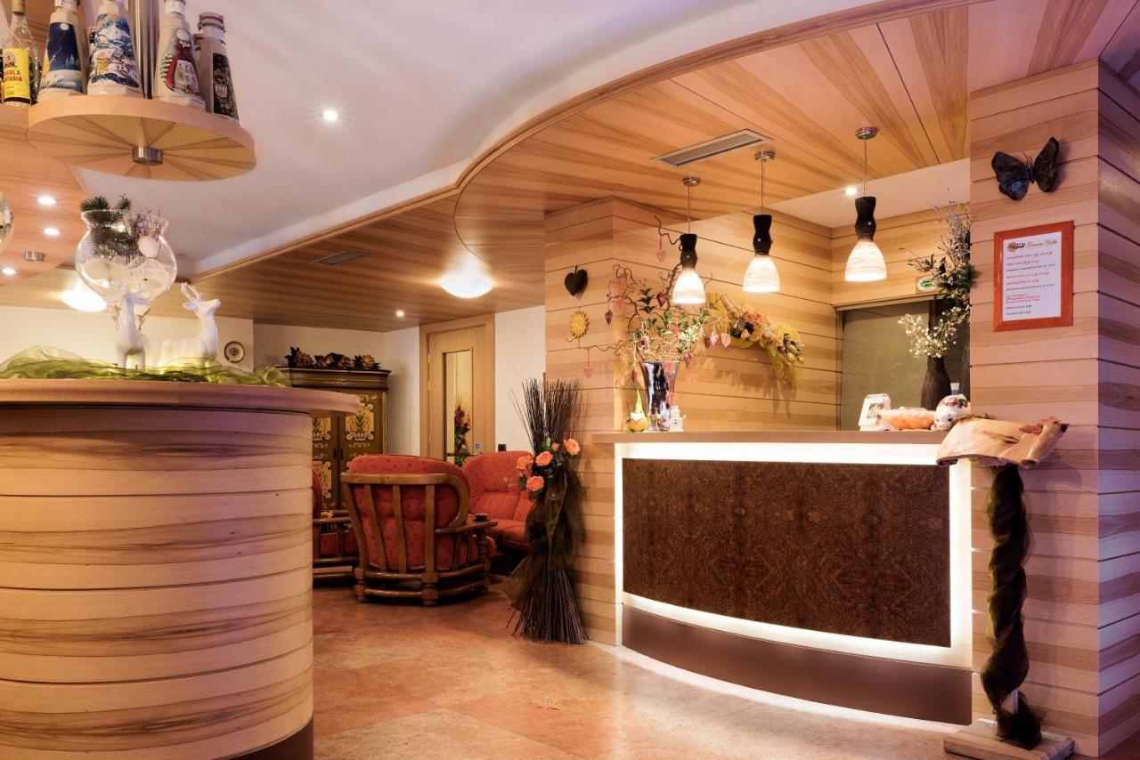Hotel Sonne Sole Vigo di Fassa Dış mekan fotoğraf