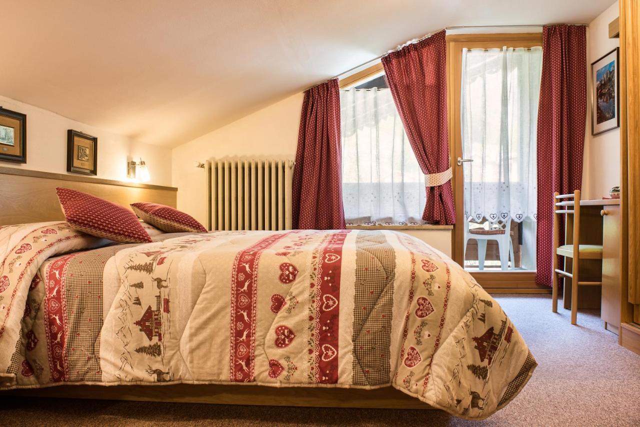 Hotel Sonne Sole Vigo di Fassa Dış mekan fotoğraf